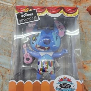 Disney Showcase Collection Stitch